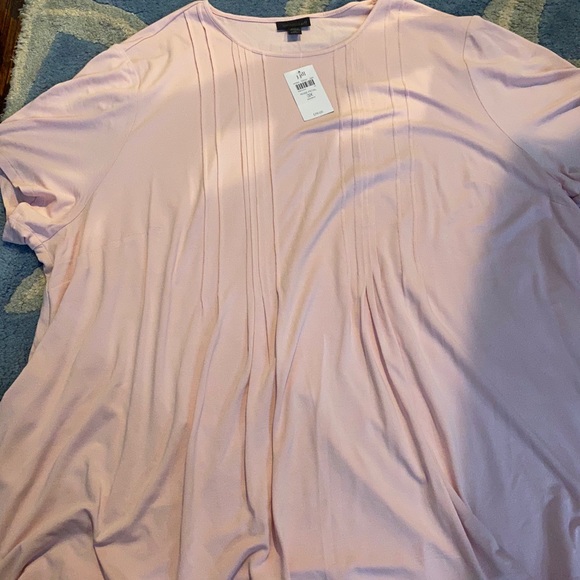 J Jill shirt sleeve top. - Picture 2 of 7